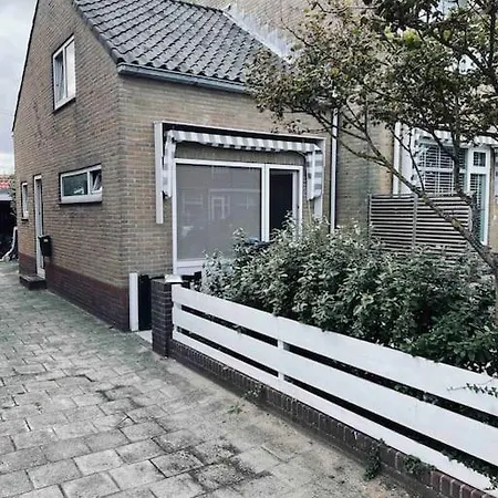 Tiny Beachhouse - Free Parking Holiday home Noordwijk