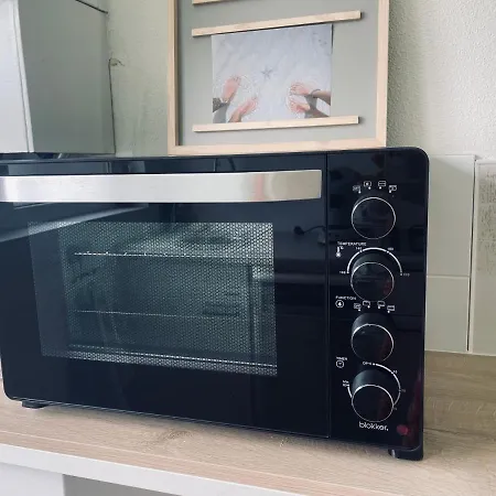 Tiny Beachhouse - Free Parking