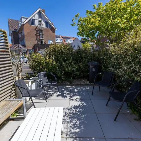 Tiny Beachhouse - Free Parking Feriehus