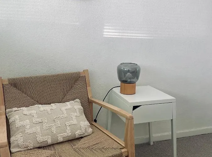 Semesterbostad Tiny Beachhouse - Free Parking