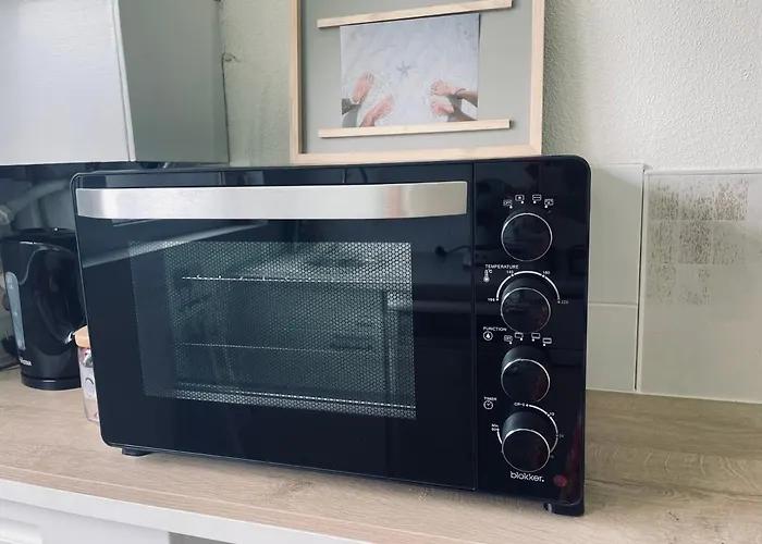 Tiny Beachhouse - Free Parking