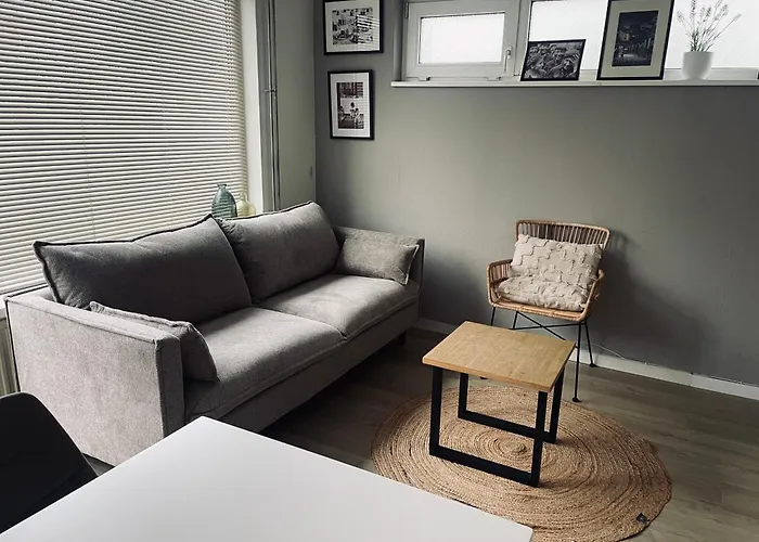 Semesterbostad Tiny Beachhouse - Free Parking *